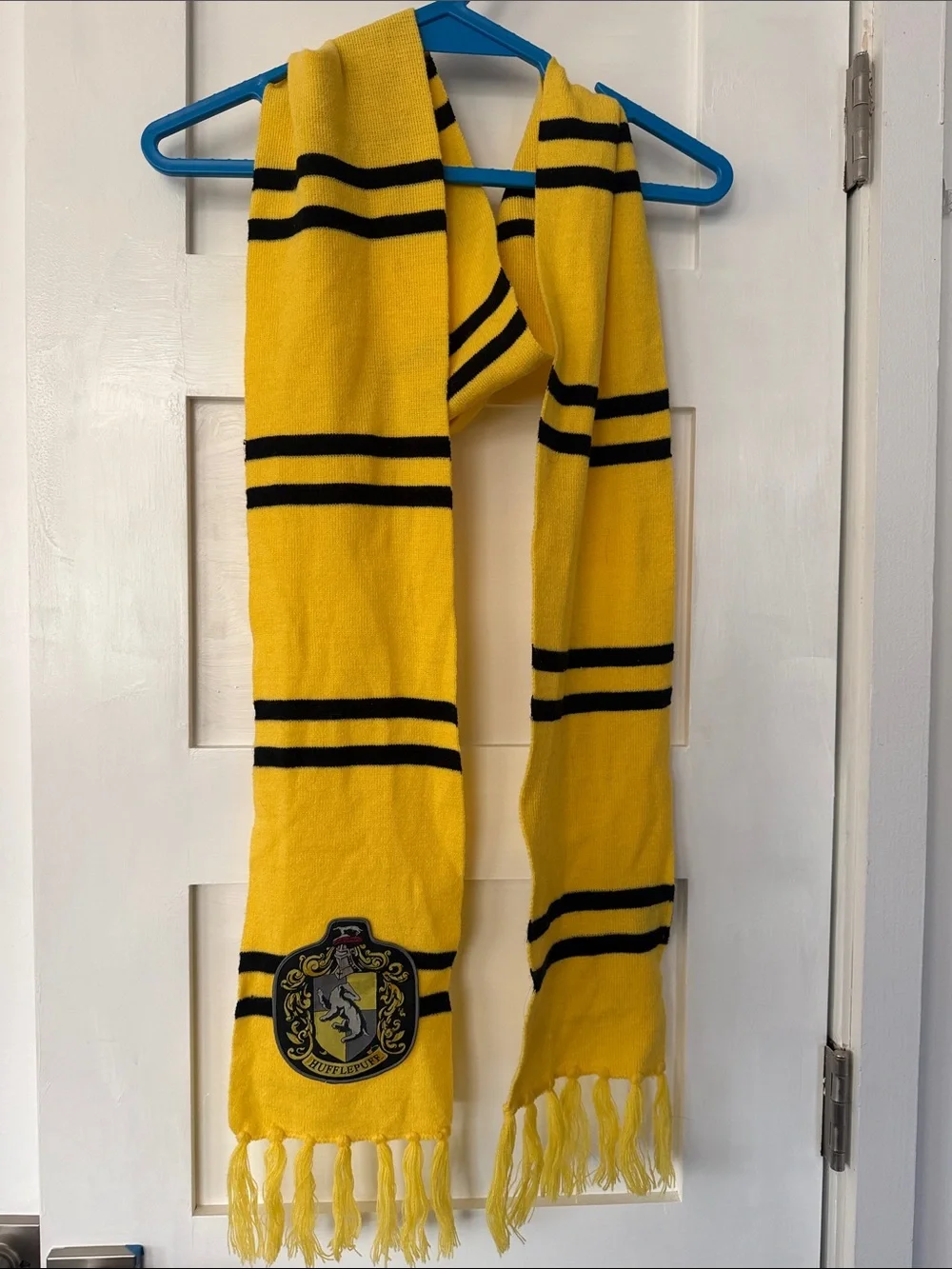 Harry Potter Hufflepuff scarf
